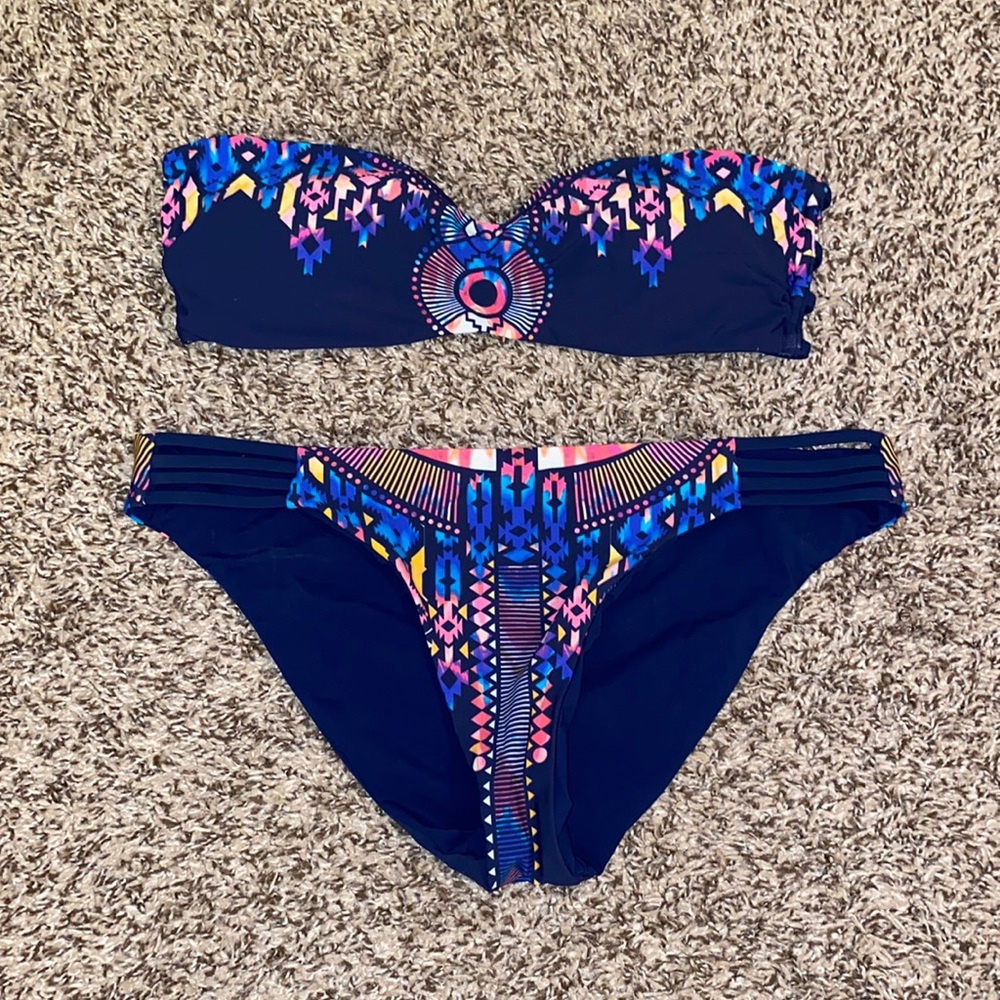 Red Carter bikini